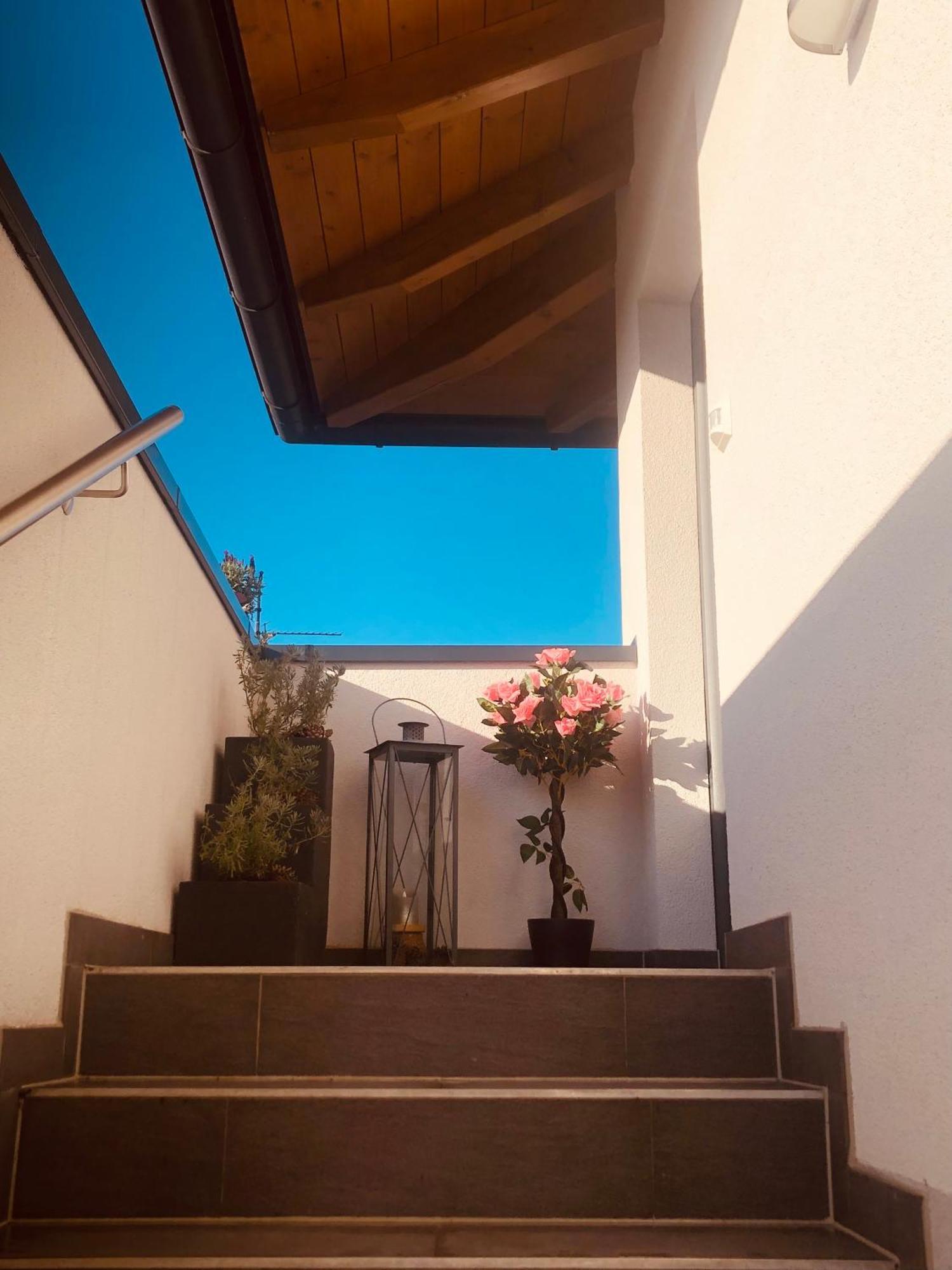 One Apartment Salzburgo Exterior foto